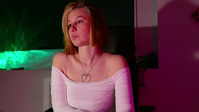 ClaireMathis online show from 07-10-26, 03:01