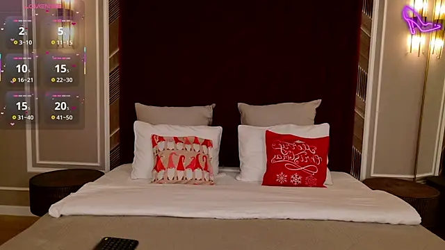 ClaireMathis online show from 12-02-25, 02:52