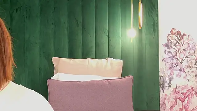 ClaireMathis online show from 03-31-26, 02:41