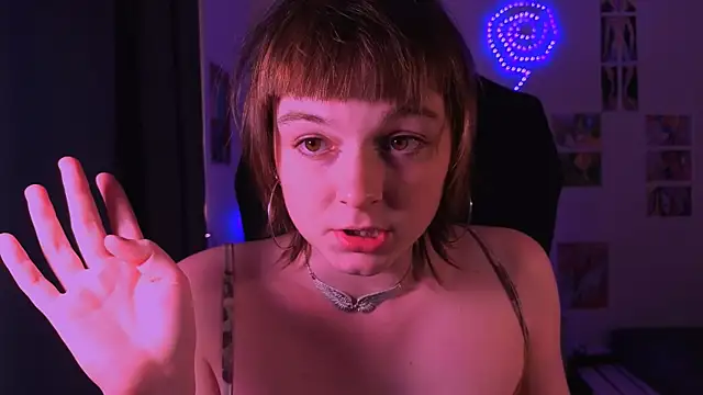 liquid0fluid0 online show from 12-19-25, 06:54