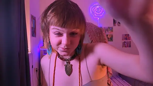 liquid0fluid0 online show from 11-19-25, 03:34