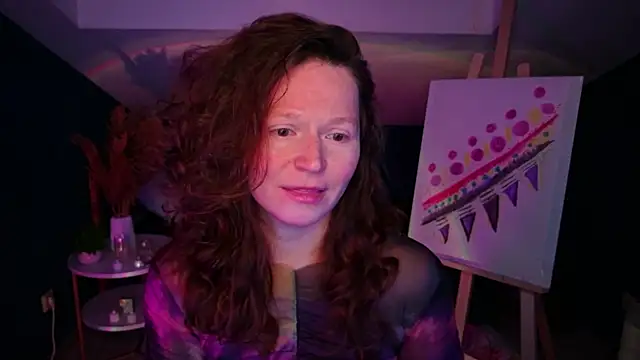 AuroraBorealis   online show from 11-14-25, 06:39