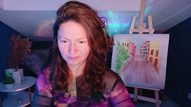 AuroraBorealis   online show from 10-17-25, 07:00