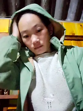 gio-thu online show from 11-30-25, 11:27