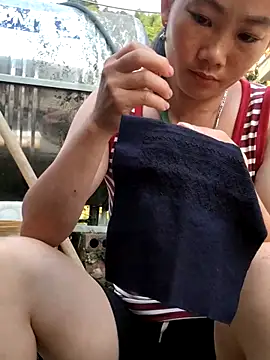 Snapshot of gio-thu chatting on 07-04-26, 11:16 gio-thu online show from 07-04-26, 11:16