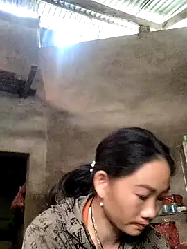 gio-thu online show from 04-05-26, 02:51