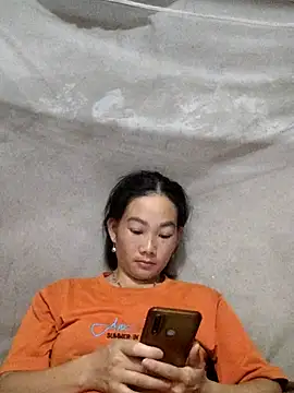 Snapshot of gio-thu chatting on 07-30-26, 02:27 gio-thu online show from 07-30-26, 02:27