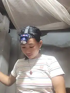 Snapshot of gio-thu chatting on 07-18-26, 03:31 gio-thu online show from 07-18-26, 03:31