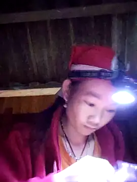 gio-thu online show from 12-14-25, 08:53