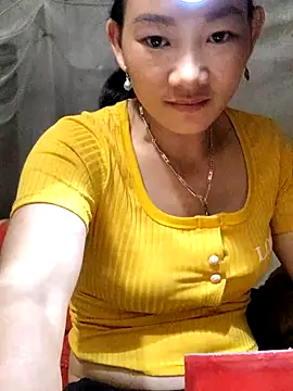 Snapshot of gio-thu chatting on 06-22-26, 04:15 gio-thu online show from 06-22-26, 04:15
