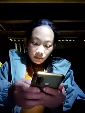 gio-thu online show from 11-13-25, 04:05