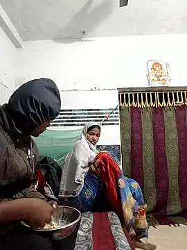 funnight4ubaby8456 online show from 01-15-26, 06:33