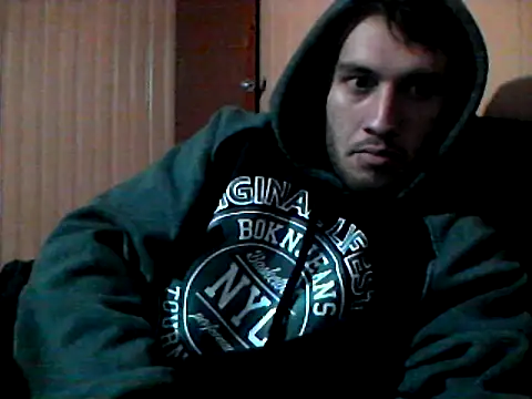 Snapshot of hique25 chatting on 11-09-25, 02:26 hique25 online show from 11-09-25, 02:26