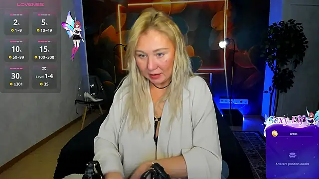 Snapshot of scent__of_woman chatting on 02-10-26, 01:37 scent of woman online show from 02-10-26, 01:37