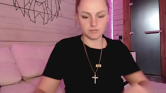 CandyBunie online show from 01-12-26, 03:35