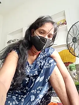 Snapshot of Cuty_tanya chatting on 03-30-26, 12:01 Cuty tanya online show from 03-30-26, 12:01