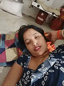 Snapshot of Cuty_tanya chatting on 06-11-26, 03:53 Cuty tanya online show from 06-11-26, 03:53