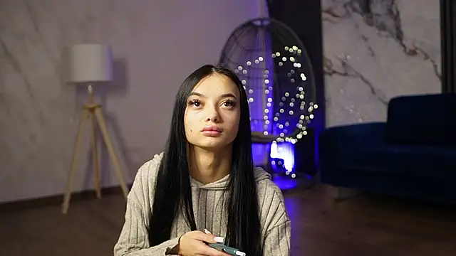 RachelRavee online show from 01-06-26, 05:22