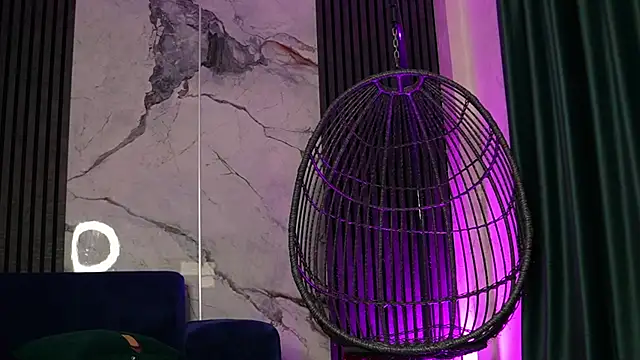 RachelRavee online show from 11-08-25, 05:33