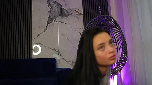 RachelRavee online show from 11-26-25, 05:18