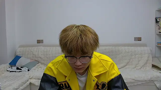 KK-cuteboy online show from 02-20-26, 10:50