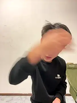 KK-cuteboy online show from 11-10-25, 09:58