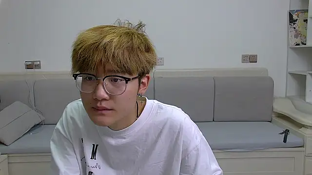 KK-cuteboy online show from 03-29-26, 11:34