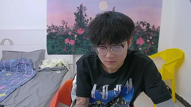 KK-cuteboy online show from 05-05-26, 01:08