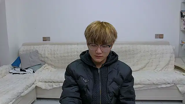 KK-cuteboy online show from 02-19-26, 11:07