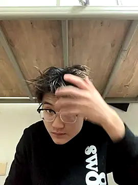 KK-cuteboy online show from 11-30-25, 10:27