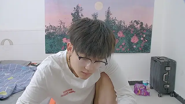 Snapshot of KK-cuteboy chatting on 06-11-26, 08:55 KK-cuteboy online show from 06-11-26, 08:55