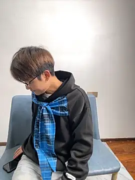 KK-cuteboy online show from 11-07-25, 10:09