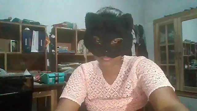 Nora-2003 online show from 04-07-26, 11:17