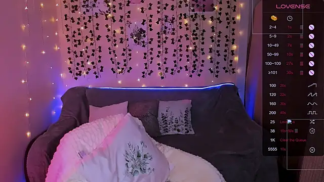 Evaa Braunn online show from 01-13-26, 02:15