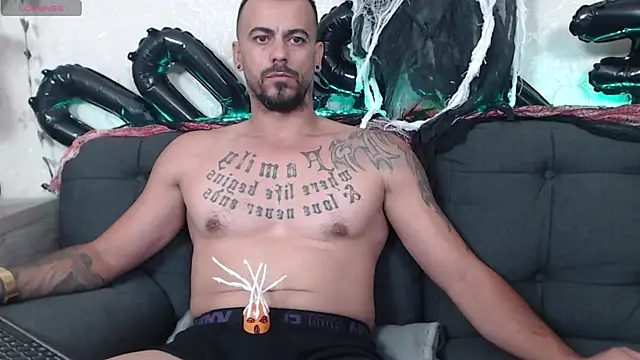 RyanVibe online show from 10-31-25, 02:46