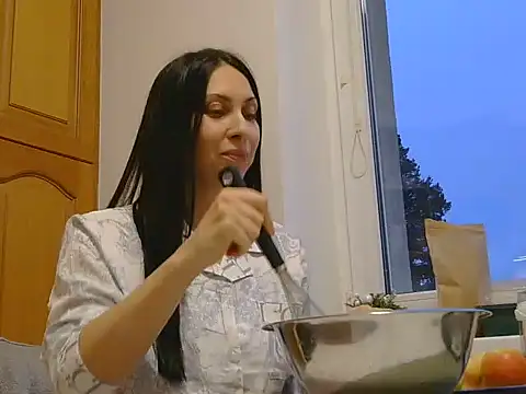 Snapshot of Olivarra chatting on 02-09-26, 03:54 Olivarra online show from 02-09-26, 03:54