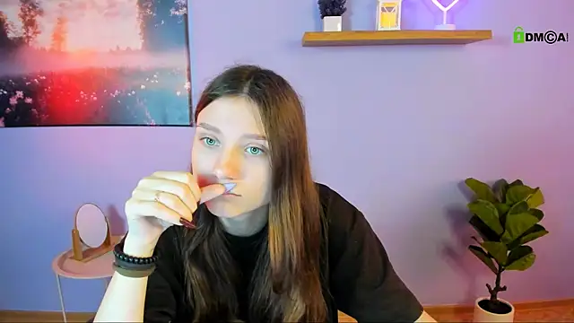 Snapshot of dana_sweet__ chatting on 10-25-25, 09:08 dana sweet   online show from 10-25-25, 09:08