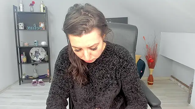 BettyJamess online show from 01-08-26, 04:40