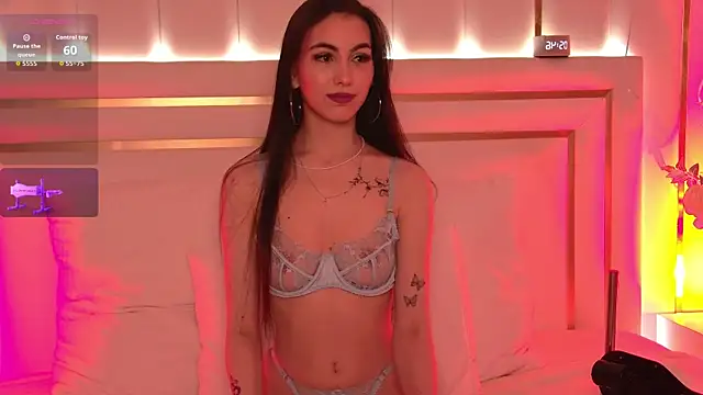 BettyLeen online show from 07-18-26, 01:47