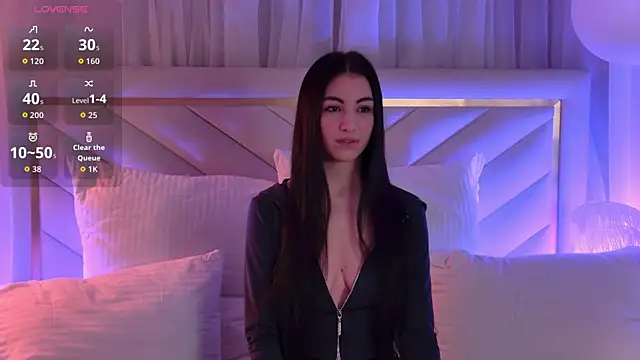 BettyLeen online show from 12-16-25, 05:11