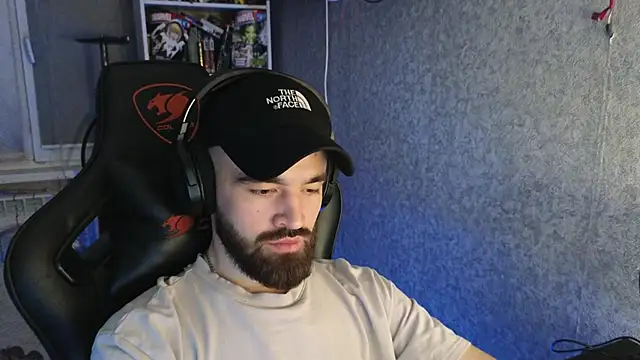 Nik Namee online show from 12-17-25, 08:47