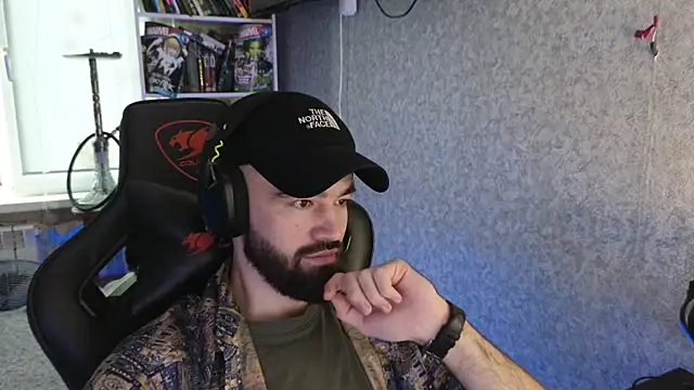 Nik Namee online show from 12-17-25, 08:30