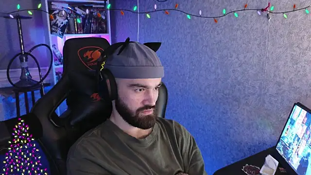 Nik Namee online show from 01-13-26, 08:57