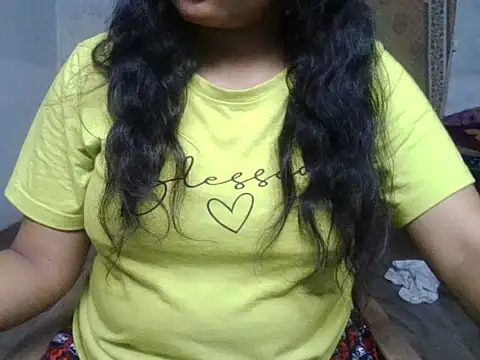 Snapshot of manju_02 chatting on 10-16-25, 04:26 manju 02 online show from 10-16-25, 04:26