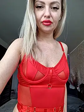 Snapshot of BritanyVegas chatting on 06-07-26, 11:26 BritanyVegas online show from 06-07-26, 11:26