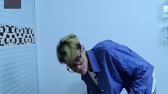 sexyboy-lele online show from 10-12-25, 11:33