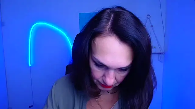 Rosie Rosee online show from 12-18-25, 12:20