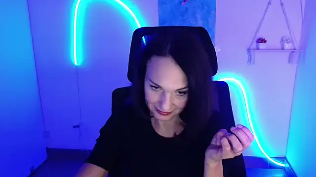 Rosie Rosee online show from 10-22-25, 11:31