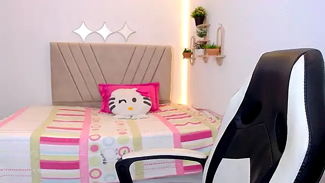 zara cute online show from 05-29-26, 12:11