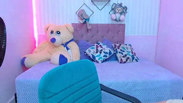 zara cute online show from 12-01-25, 12:17